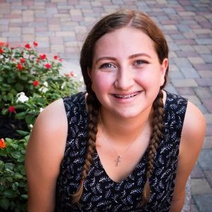 Meet your Posher, Carmen